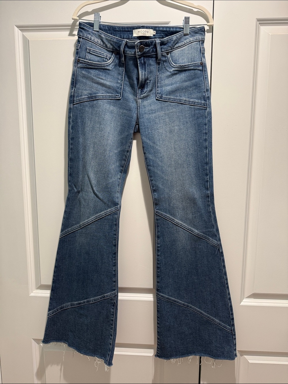 Women’s Light Wash Blue Jeans